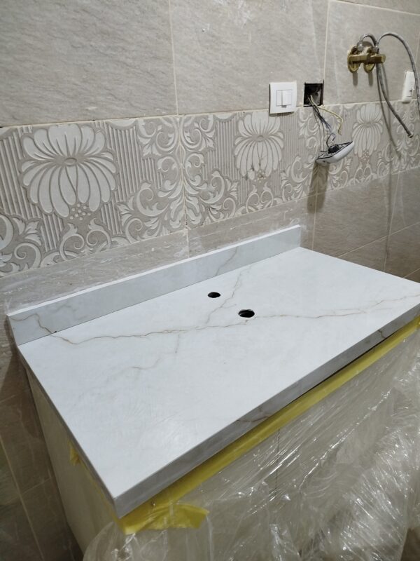وحدة حمام كاملة - حوض + قاعدة + مرايا - Image 6